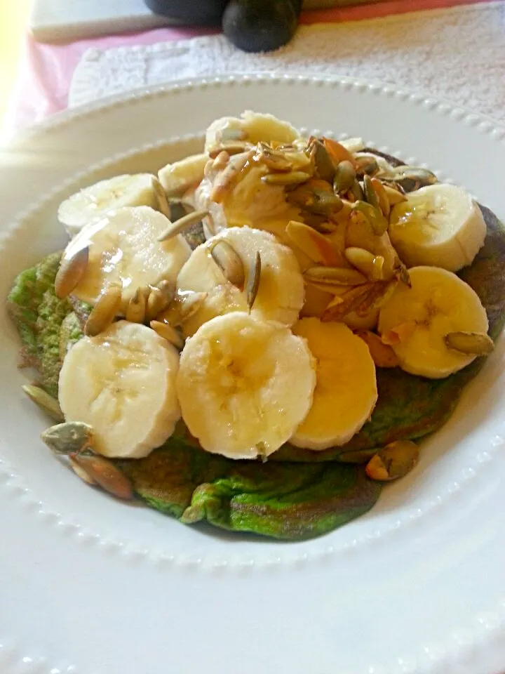 spinach pancakes|Vivienne Nguyenさん