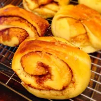 Cinnamon rolls|hitsujiさん