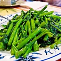 Philippines appetizer recipes WATER SPINACH OR KANGKONG sauted in oil with garlic|Aparicio Cenia Teofiloさん