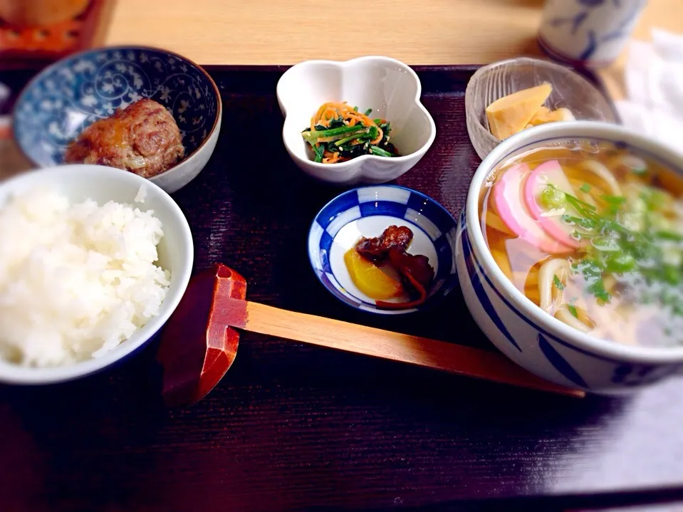 かけうどん定食。ほっこり。|えすとさん