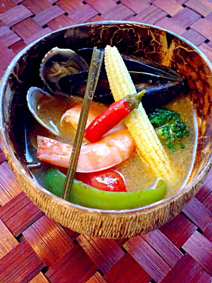 Tom yum goong🔥ต้มยำกุ้ง🔥ﾄﾑﾔﾑｸﾝ|🌈Ami🍻さん