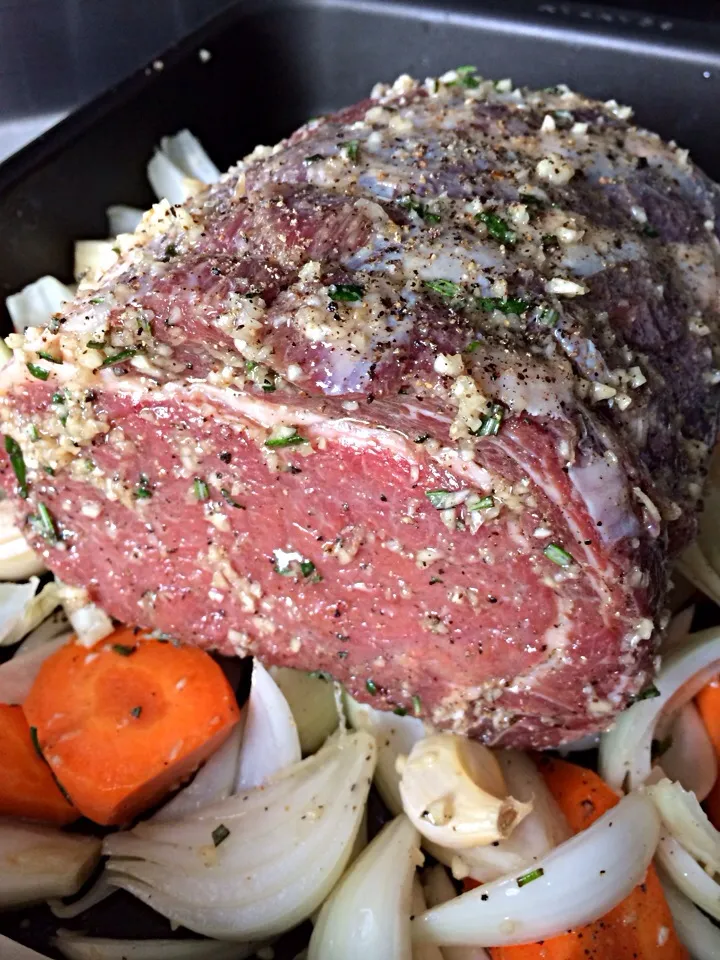 Ribeye beef ready to go into the oven|12Dragonさん