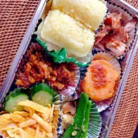 Snapdishの料理写真:Christmas food, indonesian bento