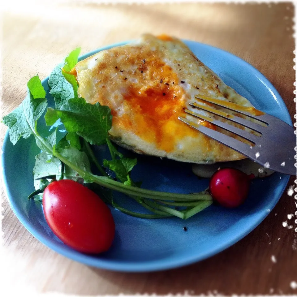 namastelotus michakoさんの料理 Fried egg in avocado|saekoさん