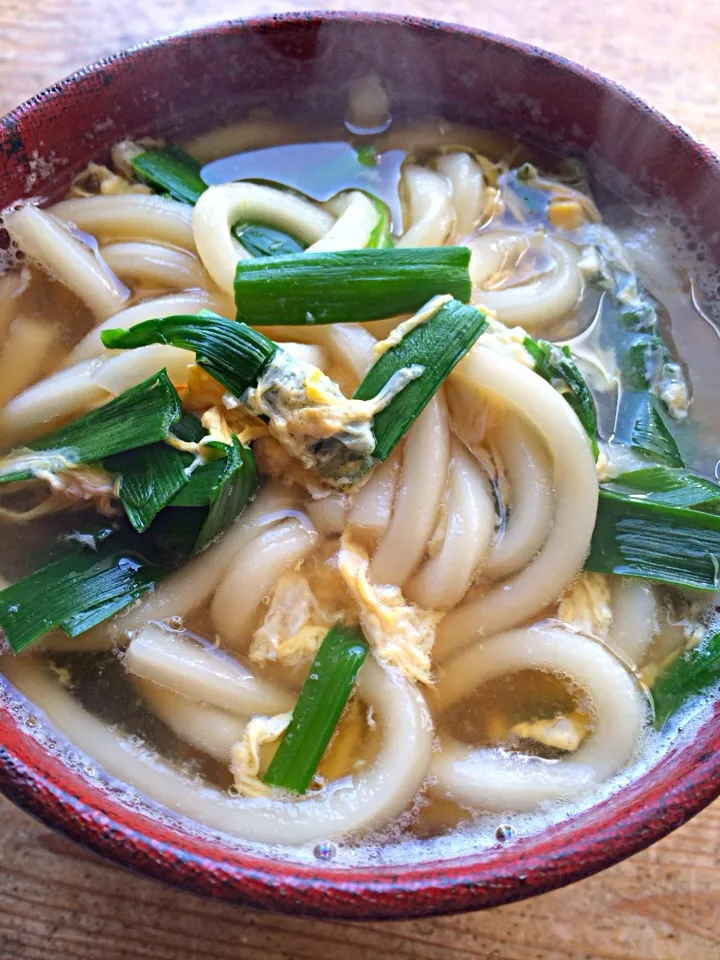 風邪気味なのでニラ玉うどん‼︎|Yoshinobu Nakagawaさん