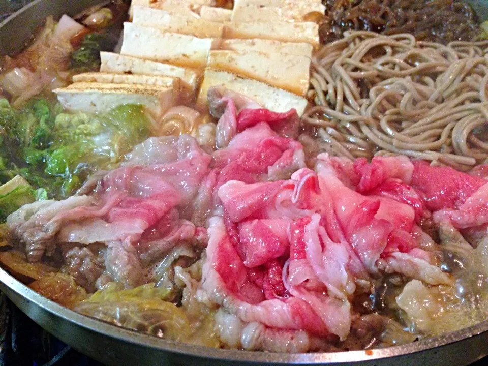 うどん嫌いの次男の為に蕎麦ですき焼き❤︎|よ～さん