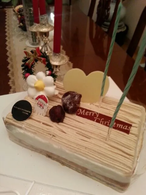 Snapdishの料理写真:Mont-Blanc Cake|jineeさん