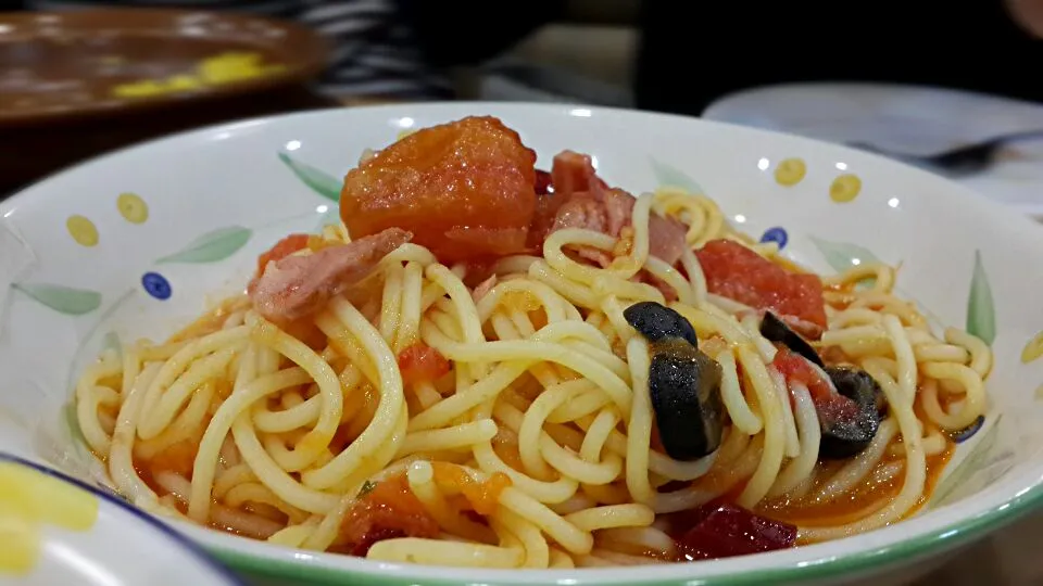 pasta in tomato sauce|sachaさん