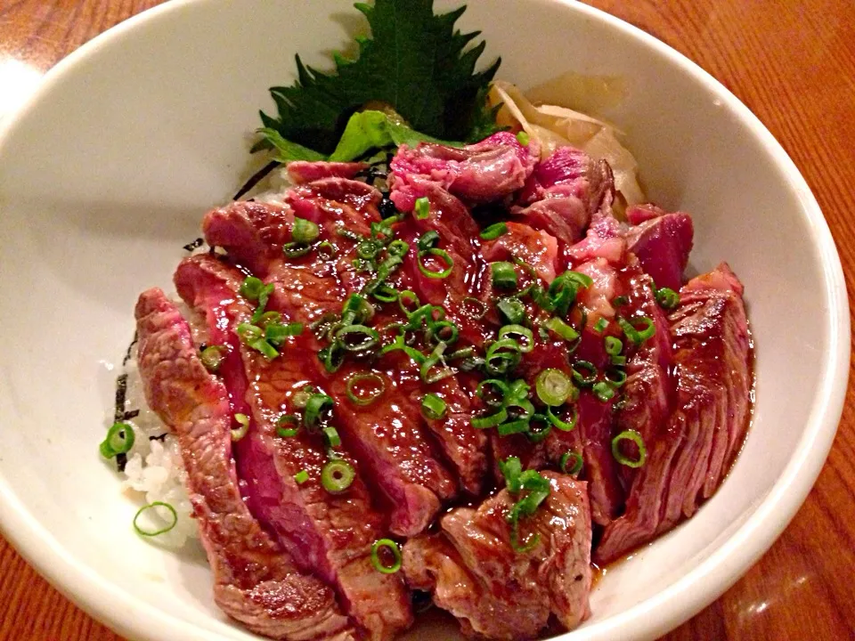 フランス亭のステーキ丼|給食調理員さん