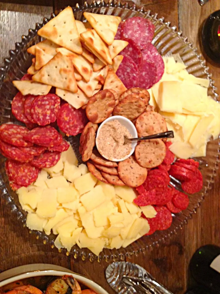 Salami provolone crackers horseradish mustard|danさん