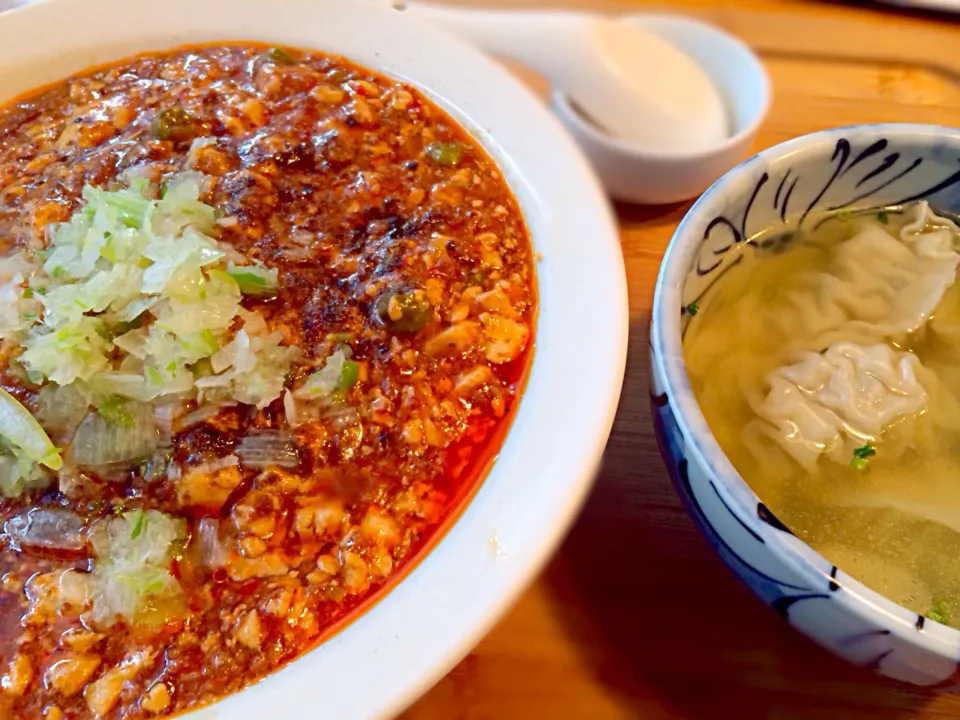 “愛”の麻婆丼セット|あきらさん