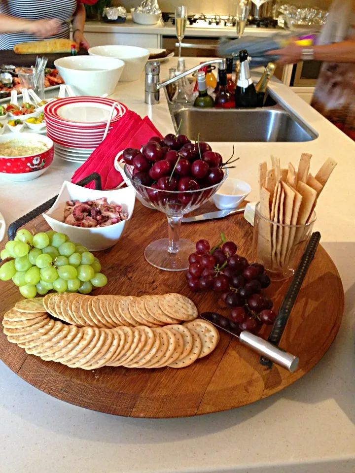 Cheese and fruit platter|foodlover❤️さん