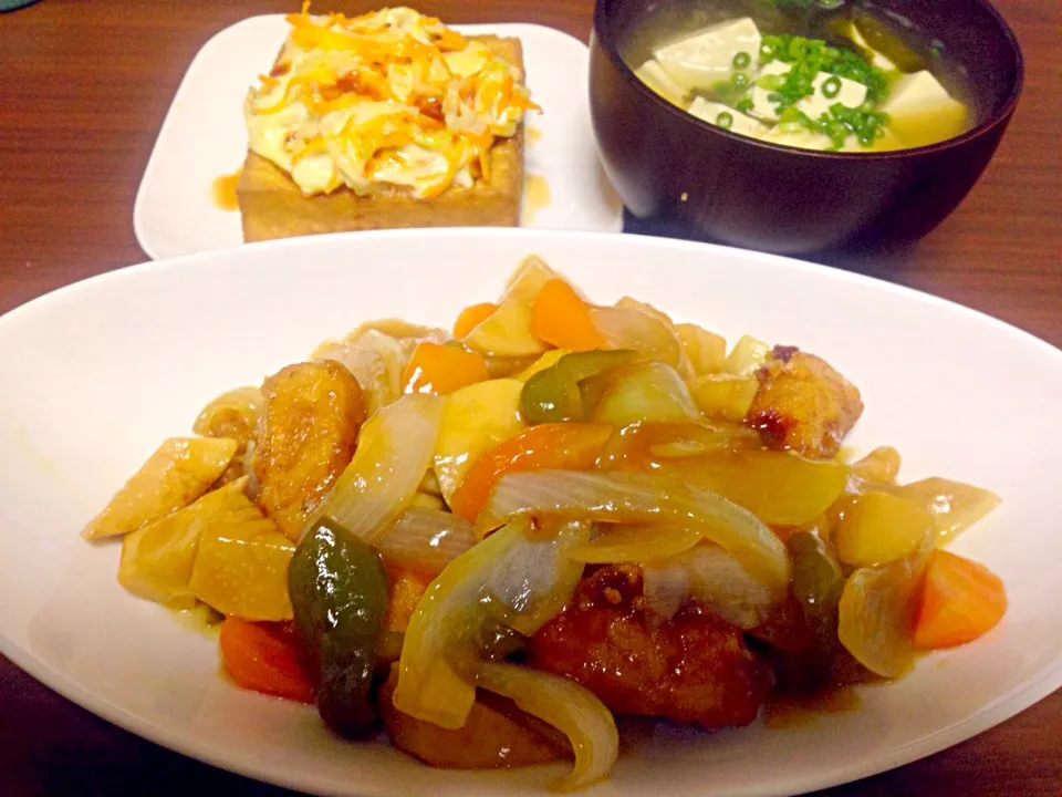 酢鶏と厚揚げマヨ焼きと味噌汁|あやかさん