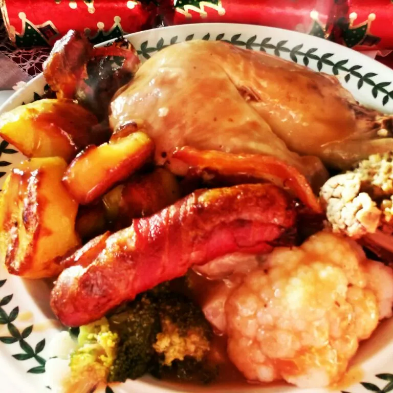 Christmas Turkey Dinner|James Moretonさん