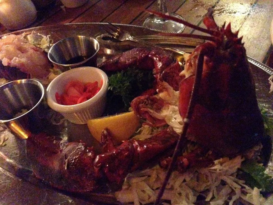 Snapdishの料理写真:Live Maine Lobsters|nakasyさん