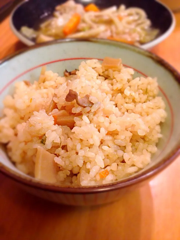 奥様方〜♥️伊勢関谷のアワビの炊き込みご飯ですよ〜|トッシ~さん