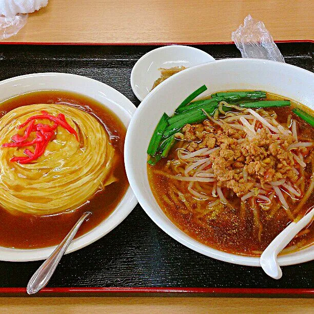 旦那の昼食
台湾ラーメンと天津飯|ふみぃさん