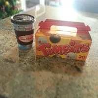 Snapdishの料理写真:Tim Hortons !!|Paige Boroskiさん