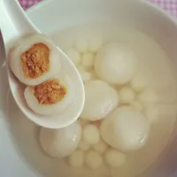 Snapdishの料理写真:Chowder style " Tong Yuan with ginger soup .|ng geok hienさん