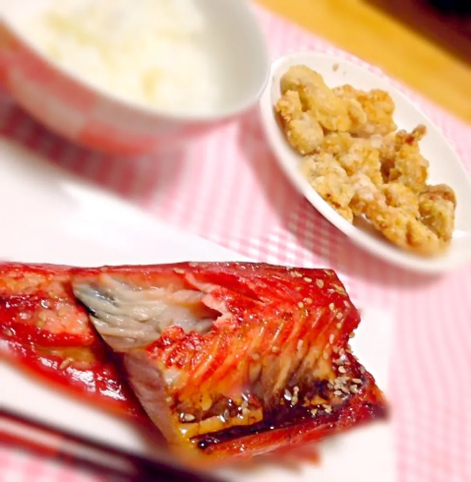 鯖のみりん干し 鶏のカリカリ唐揚げ|(･ω･)❤❤さん