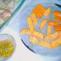 Honey Mustard Chicken Drumsticks with Sweet Potato Wedges and Roasted Carrot|J'Bomb Joplin Bowieさん