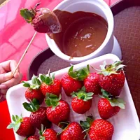 Snapdishの料理写真:Strawberry  fondu|gamgonさん