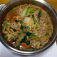 Snapdishの料理写真:味噌煮込みうどん🍲|りかさん