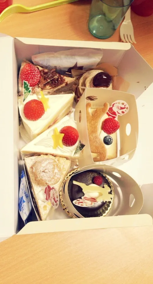 Snapdishの料理写真:ケーキ🍰|うほさん