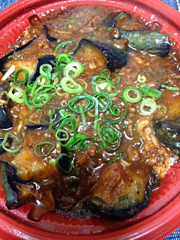 麻婆茄子丼|ばーさんさん