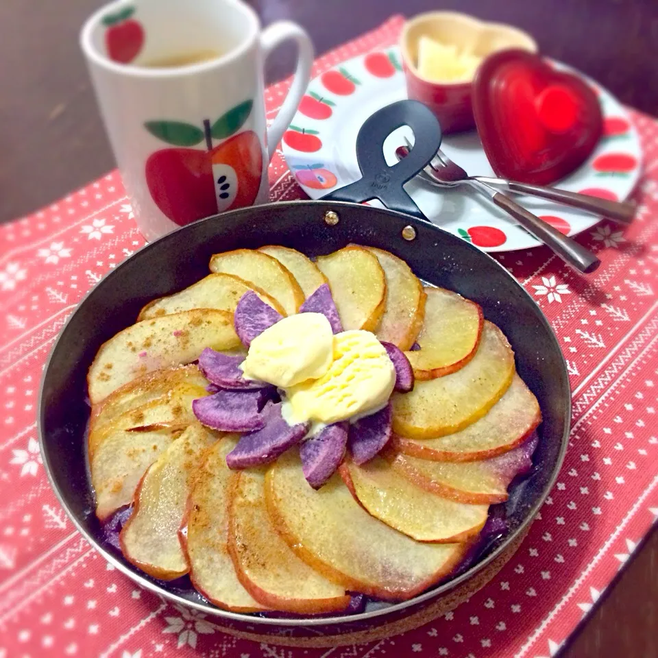 焼き紫芋りんごバニラアイス添え|ayu3cafeさん