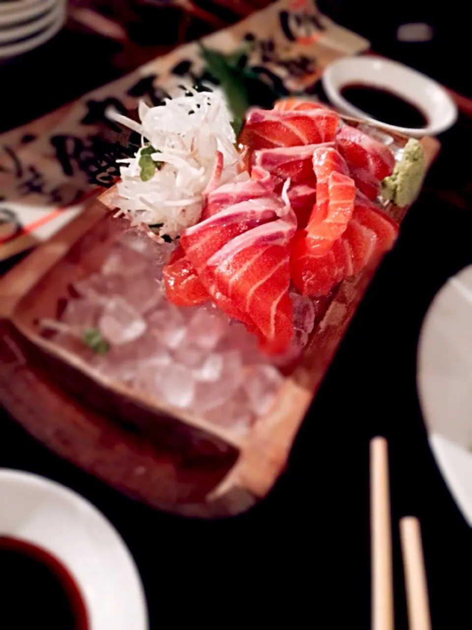 Snapdishの料理写真:Salmon sashimi|dominicさん