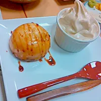 Snapdishの料理写真:小千谷そば屋わたやとのコラボ☆
さつまいも揚げまんじゅうとそばソフトクリーム|Rieko  Arayaさん