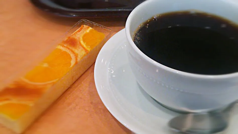 銀座で買い物して、カフェタイム|quitaさん