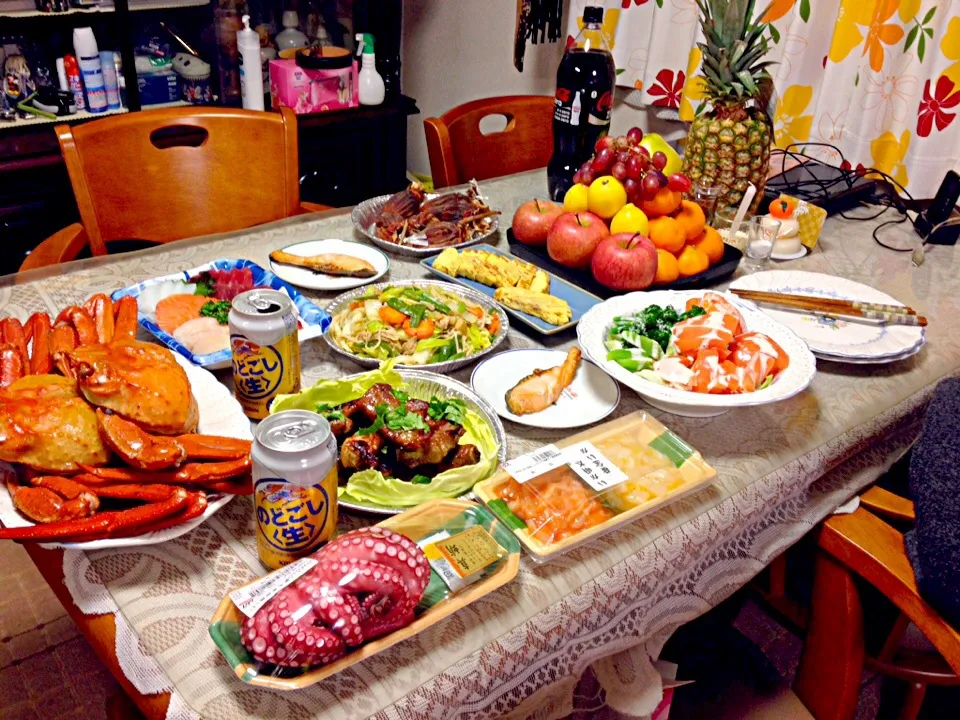 Snapdishの料理写真:Mix foods for new year .|Aira Basiloniaさん