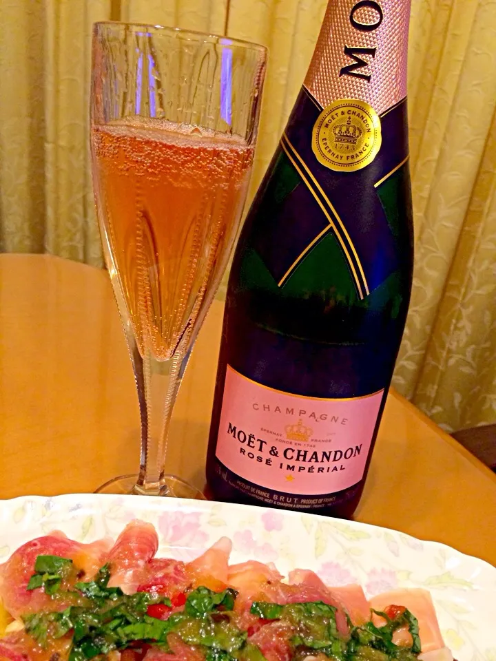 MOET & CHANDON ROSE IMPERIAL|まるまさん