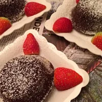 Molten chocolate cake