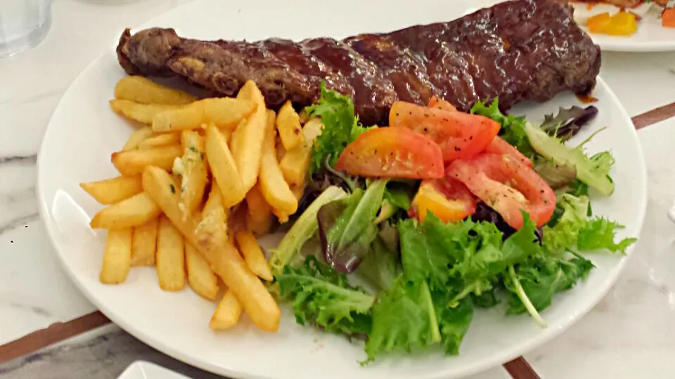 Hoisin Har Cheong Baby Back Ribs & Garlic-Chinese Parsley Buttered Fries|genさん