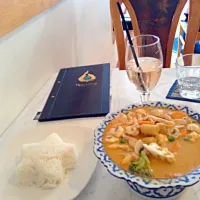 Panang curry at Tong Tara in Nelson|Bronwyn Carlisleさん