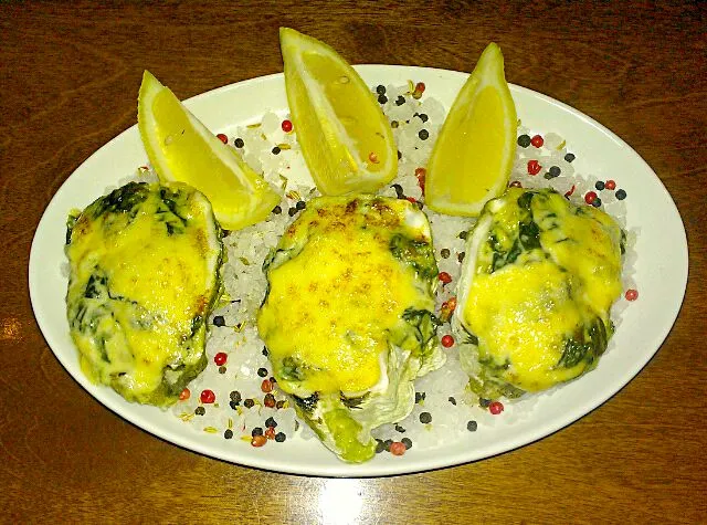 Rockefeller Oysters|Jiraphon Gさん