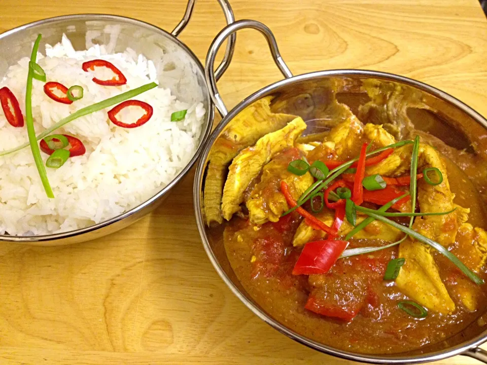 Chicken Bhuna with Basmati Rice. Happy New Year, and a huge thank you to all my followers. My 2014 be a wonderful year for you all.|Steve Pountneyさん