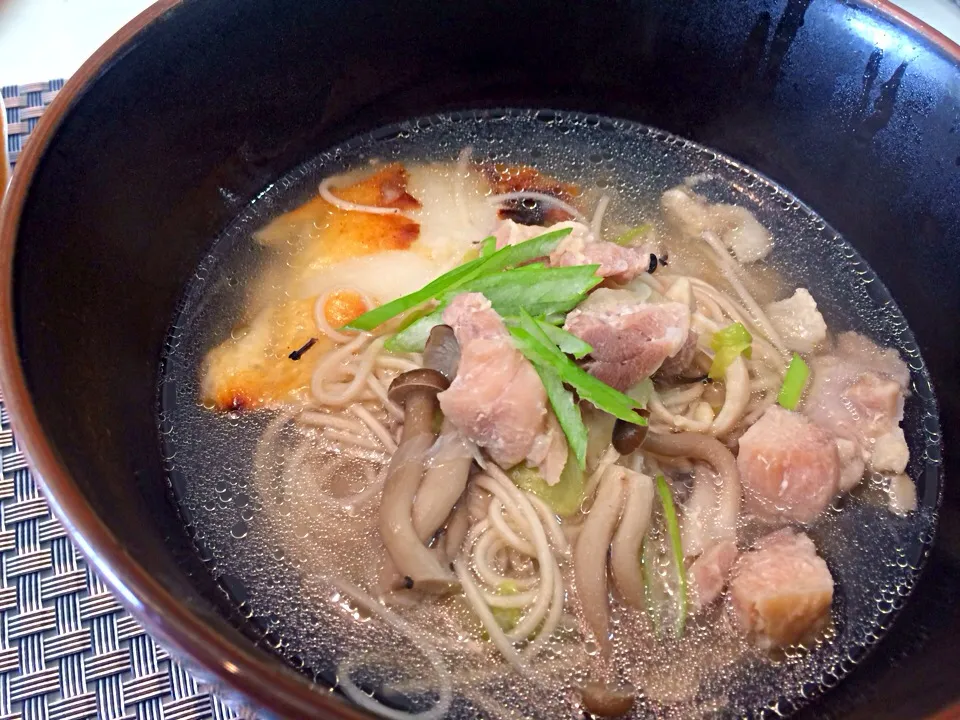 Snapdishの料理写真:鶏蕎麦餅入り|Mamiko Nakayamaさん