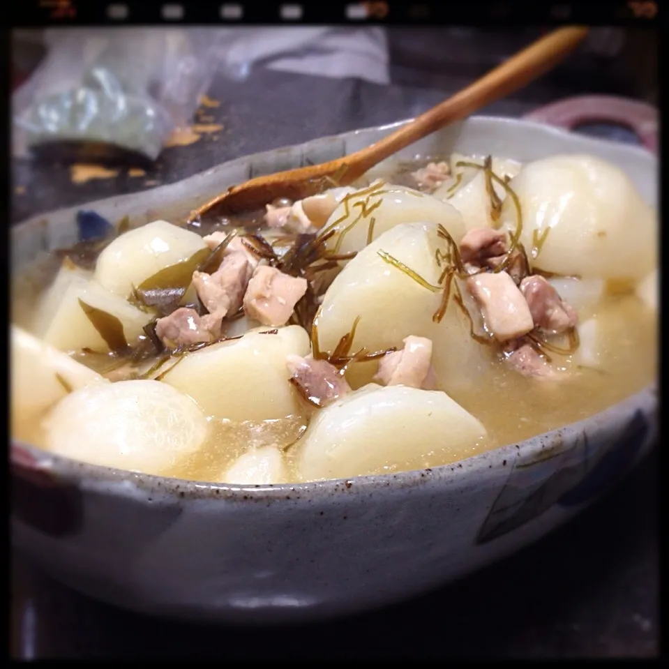 カブと鶏肉の煮物|ロック♪さん