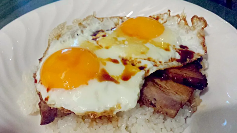 焼き豚卵飯家庭風|お肉さん