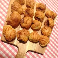 Snapdishの料理写真:Hazelnut Puffs|Stella Wongさん