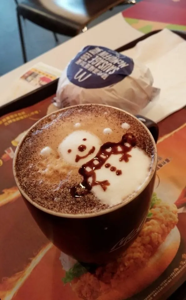 Mc cafe latte!|Elaineさん