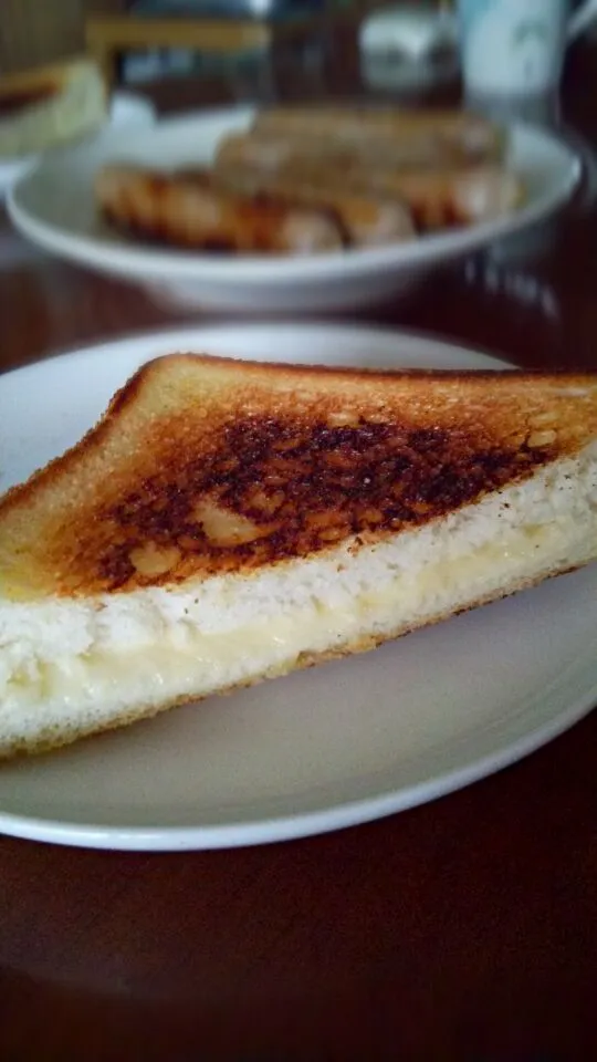 Snapdishの料理写真:baked cheese sandwich

ベイクドチーズサンド|chiecoさん