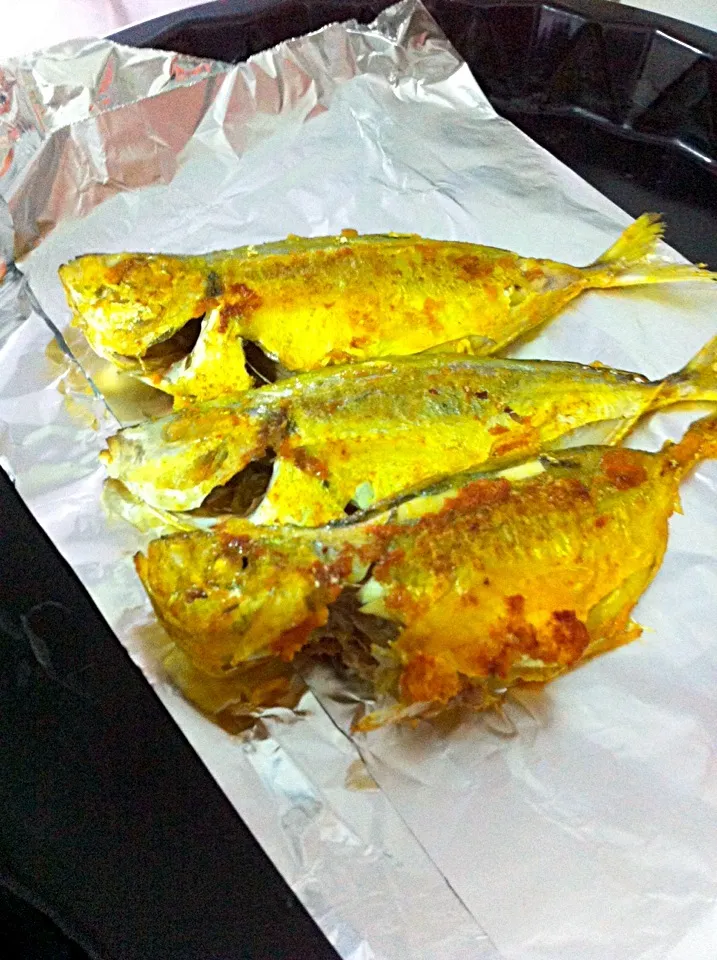 Pan fried tumeric fish|shirlynさん