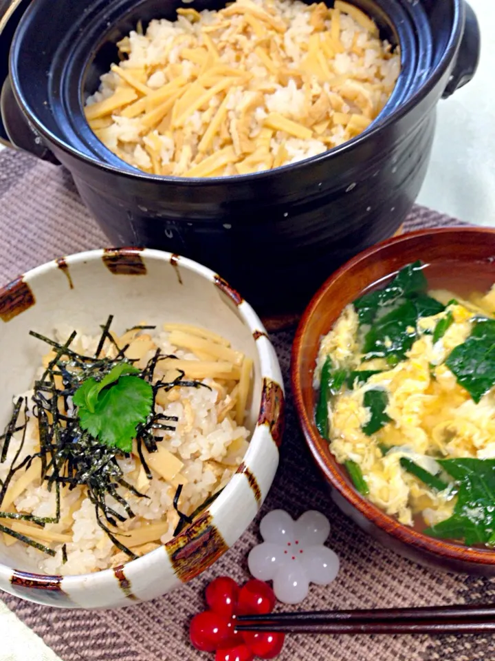 Snapdishの料理写真:たけのこご飯🍀|デミさん