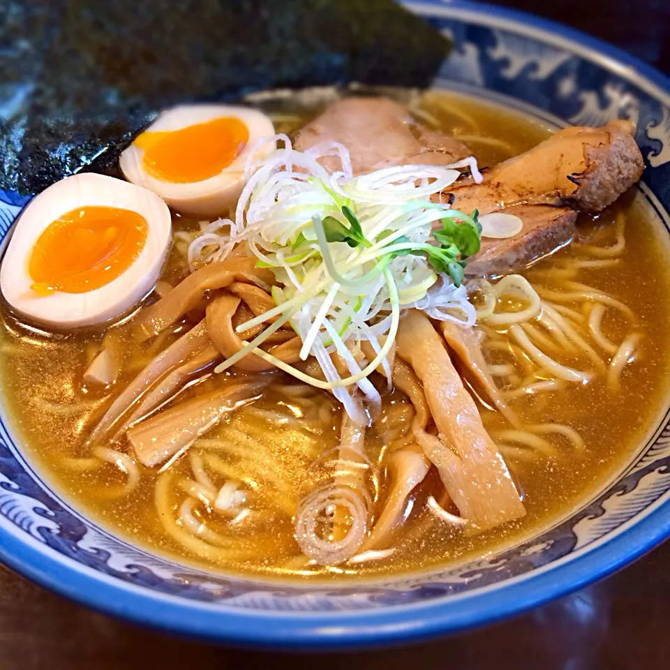 みなもと煮干しラーメン|ナナイロユアさん