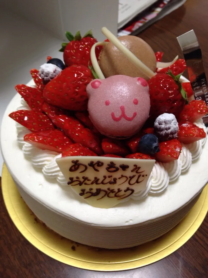 Snapdishの料理写真:2日早い誕生日ケーキ|じゅんママさん